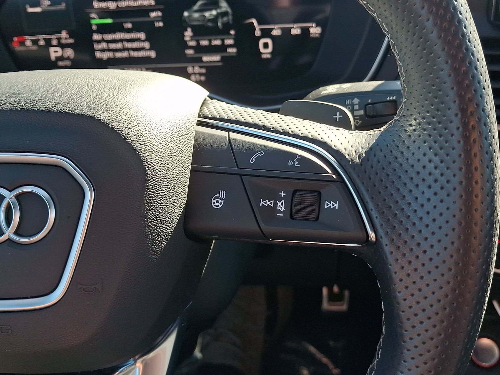 Used 2022 Audi SQ5 Premium Plus AWD/4WD image 24