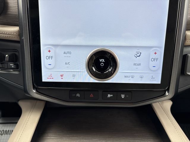 Certified 2024 Ford Expedition Limited image 35