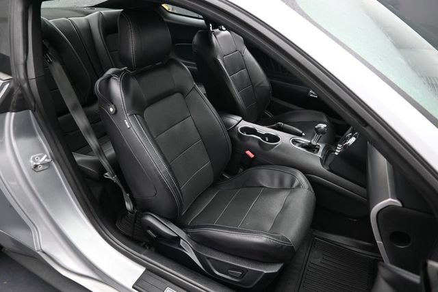 Certified 2020 Ford Mustang Premium RWD image 31