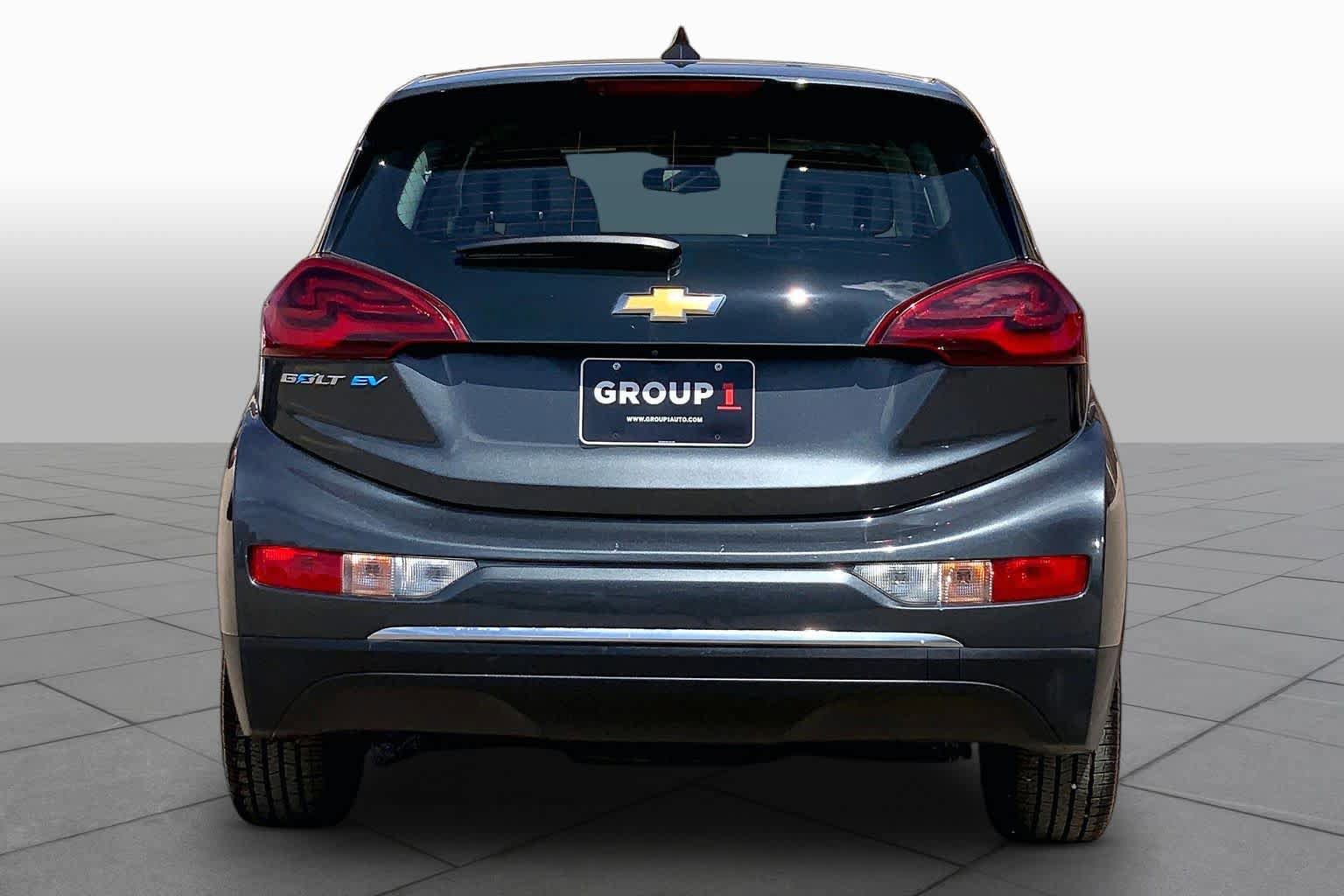 Used 2017 Chevrolet Bolt LT FWD image 4