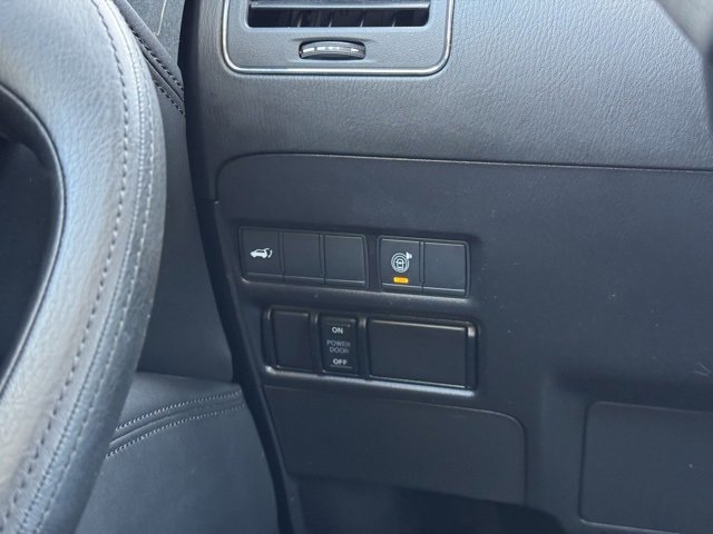 Used 2021 Nissan Armada SV w/ SV Appearance Package image 44