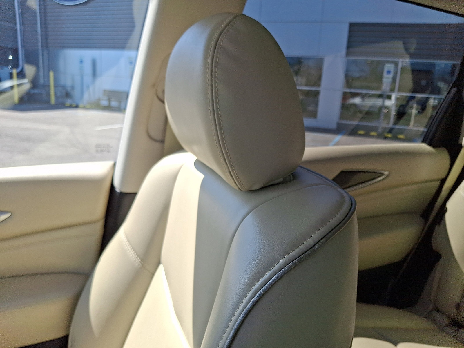 Used 2020 INFINITI QX60 Pure image 17