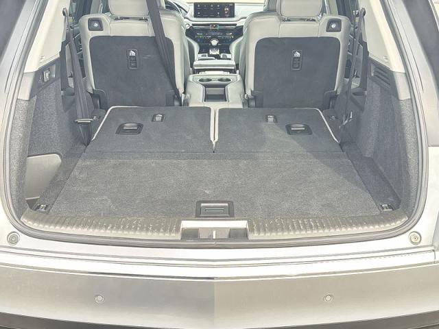 Used 2023 Acura MDX SH-AWD w/ Advance Package image 33