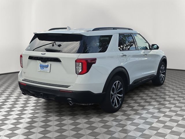 Certified 2023 Ford Explorer ST-Line w/ Class IV Trailer Tow Package RWD image 6