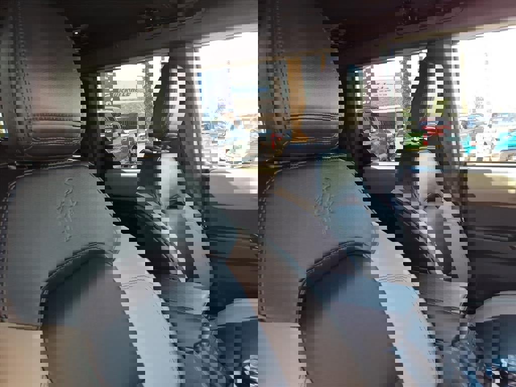 Certified 2024 Ford Bronco Wildtrak image 12