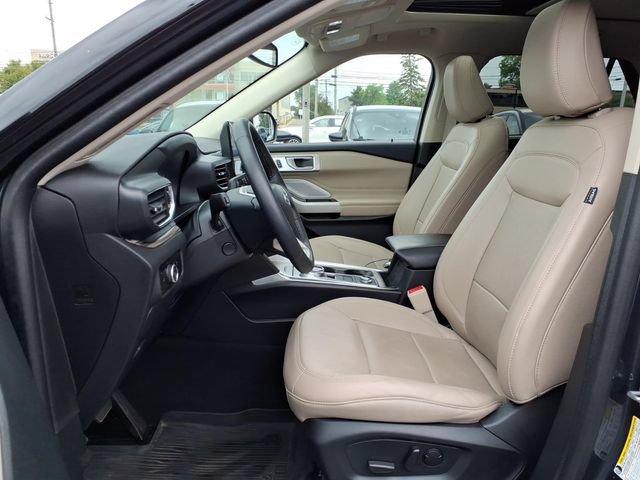 Certified 2024 Ford Explorer Limited w/ Limited Technology Package AWD/4WD image 19