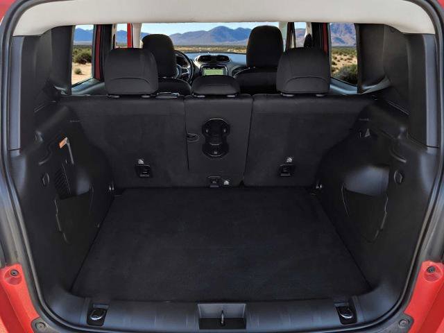 Used 2021 Jeep Renegade Trailhawk image 35