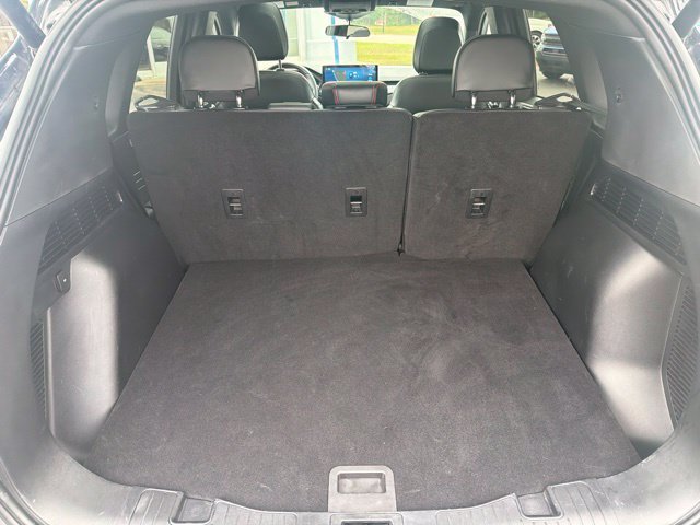 Certified 2024 Ford Escape ST-Line w/ Tech Pack #1 AWD/4WD image 9
