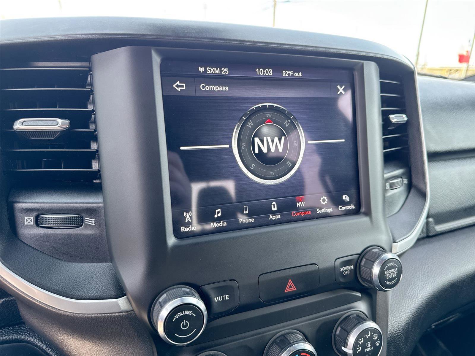 Used 2021 RAM 1500 Big Horn image 21