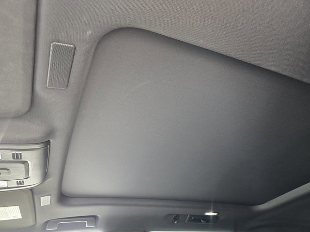 Used 2025 Chevrolet Suburban RST w/ Comfort Package image 23