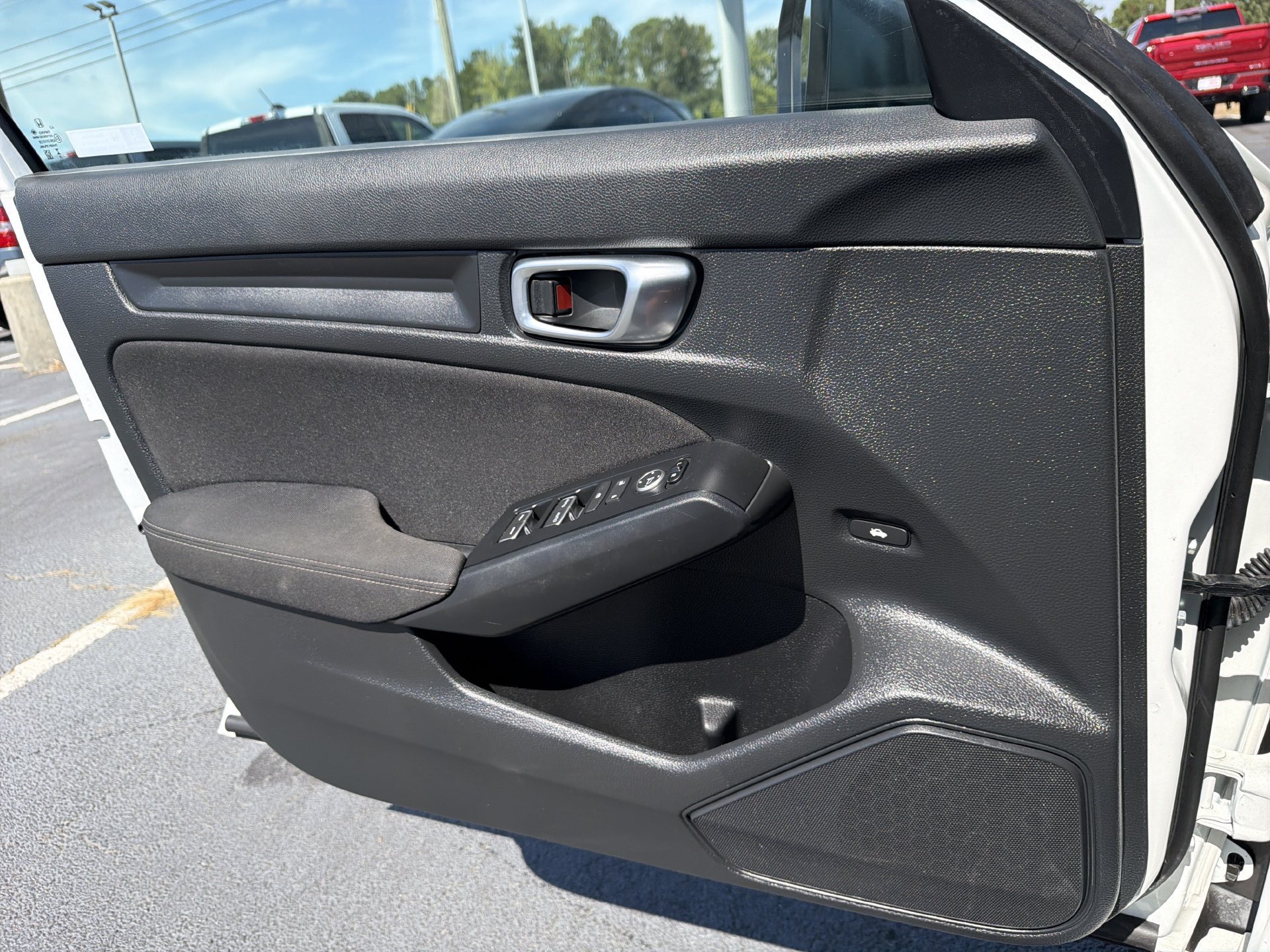 Used 2025 Honda Civic Sport image 17