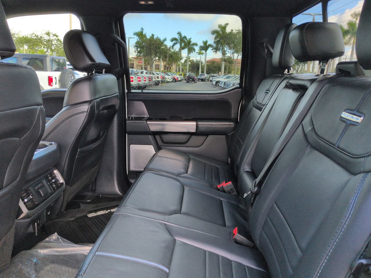 Certified 2024 Ford F150 Platinum w/ Equipment Group 702A High AWD/4WD image 14