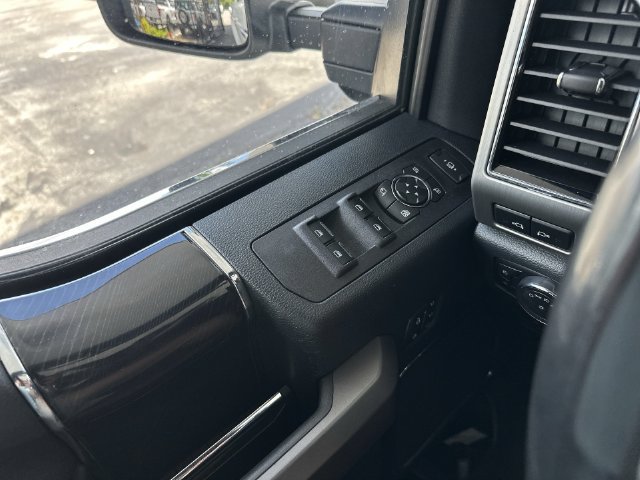 Certified 2022 Ford F250 Platinum w/ Tremor Off-Road Package AWD/4WD image 14