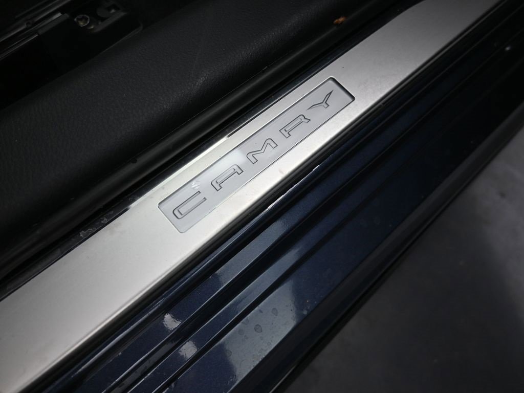 Used 2026 Toyota Camry SE w/ Convenience Package image 27