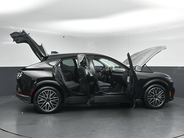 Certified 2025 Ford Mustang Mach-E Premium AWD/4WD image 59