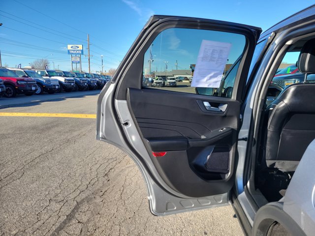 Certified 2024 Ford Escape Platinum image 10