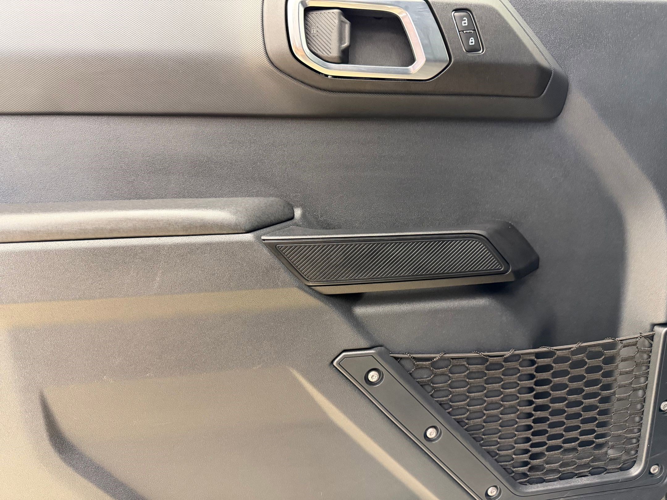 Certified 2025 Ford Bronco Big Bend image 9