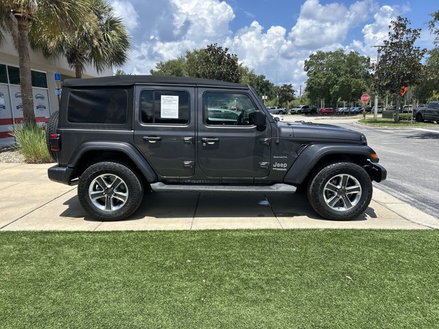 Used 2021 Jeep Wrangler Unlimited Sahara AWD/4WD image 4