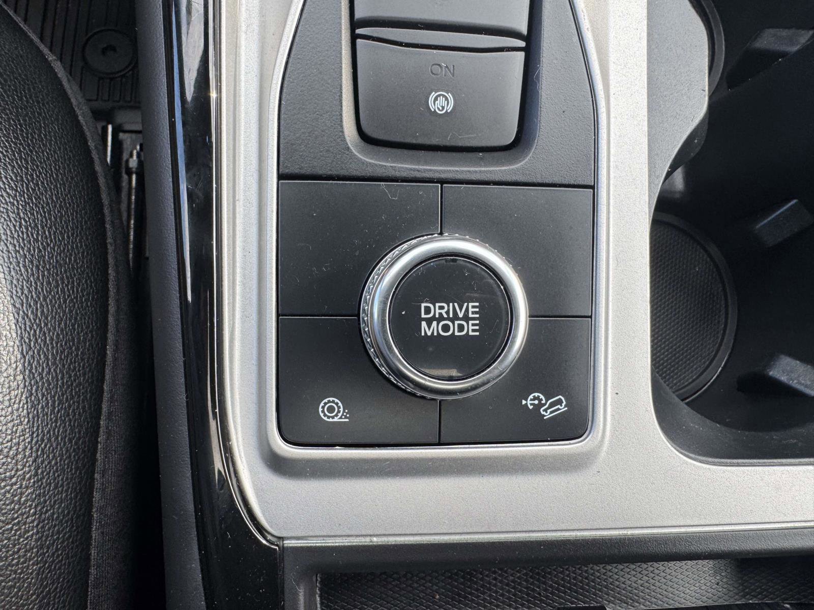 Certified 2023 Ford Explorer ST-Line w/ Class IV Trailer Tow Package image 40