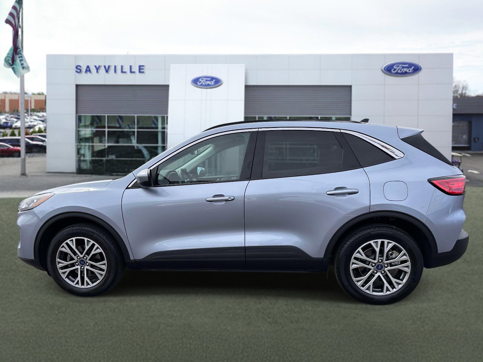 Certified 2022 Ford Escape SEL AWD/4WD image 2
