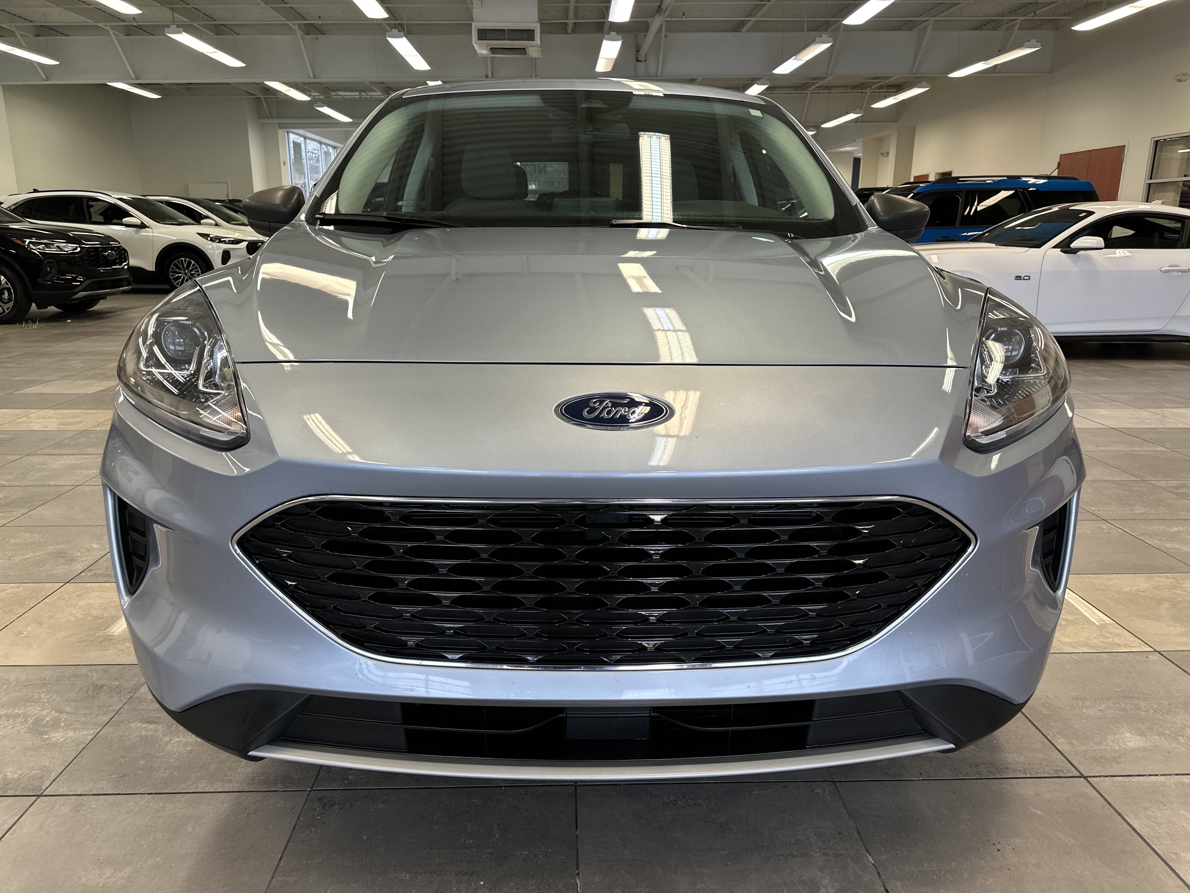 Certified 2022 Ford Escape SE w/ Convenience Package image 17