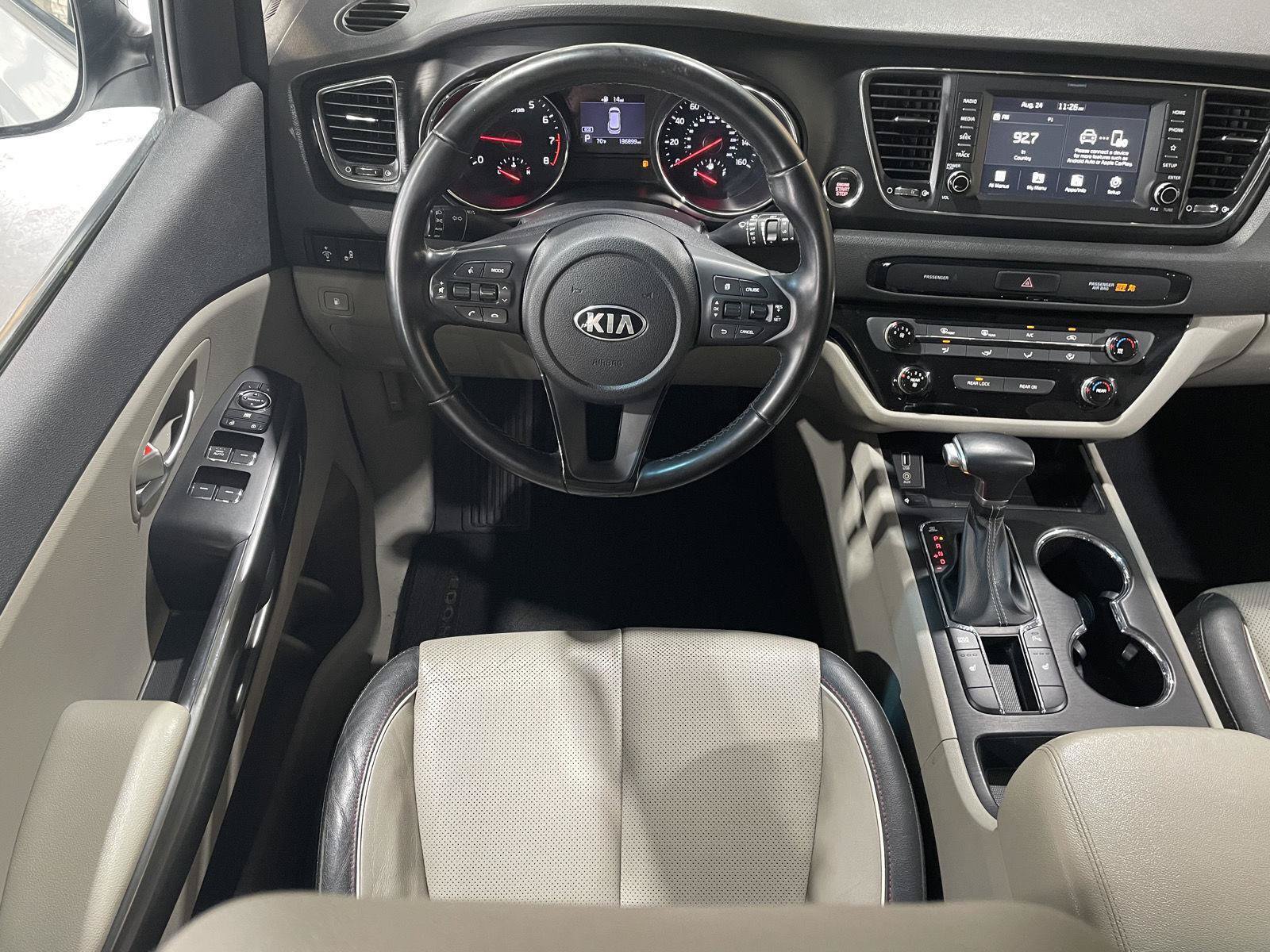 Used 2019 Kia Sedona EX FWD image 21