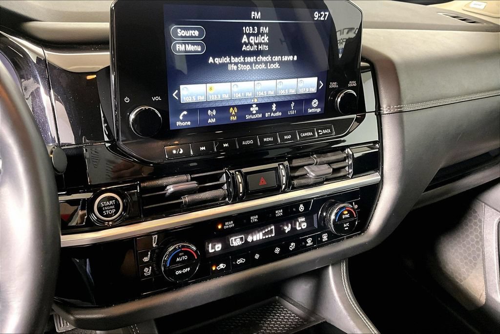 Used 2023 Nissan Pathfinder Platinum w/ Lighting Package (N93) FWD image 25