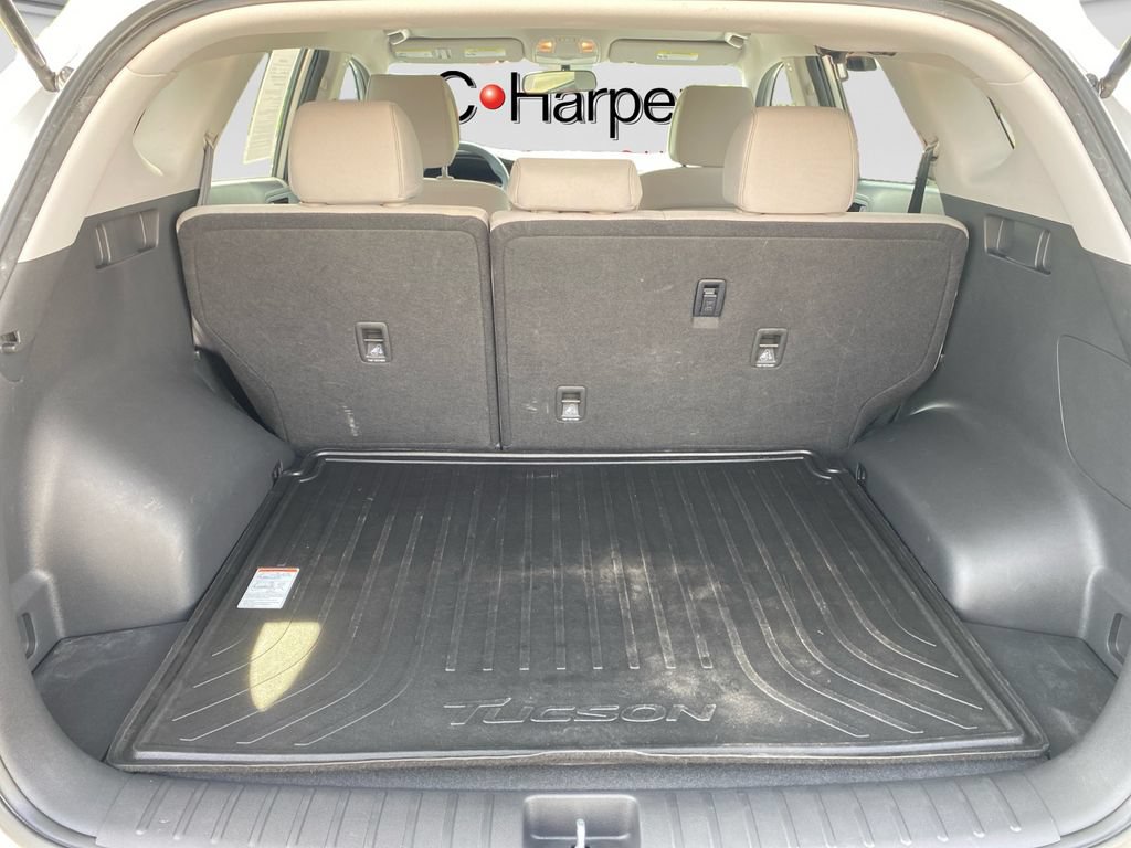 Used 2017 Hyundai Tucson SE w/ Cargo Package FWD image 15