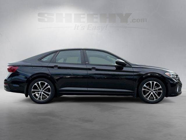 Used 2023 Volkswagen Jetta Sport FWD image 10