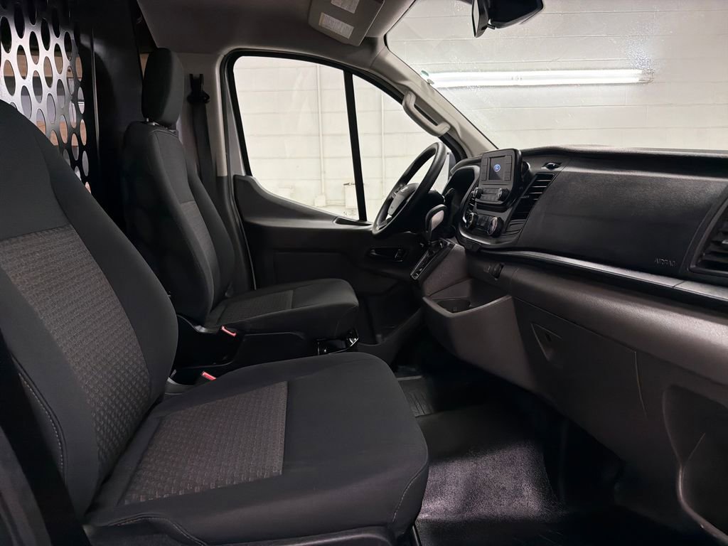 Certified 2025 Ford Transit 250 Low Roof w/ Exterior Upgrade Package RWD image 28