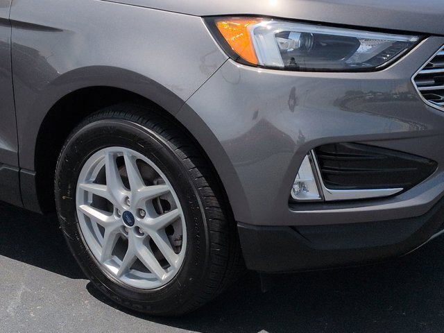 Certified 2022 Ford Edge SEL w/ Convenience Package AWD/4WD image 10