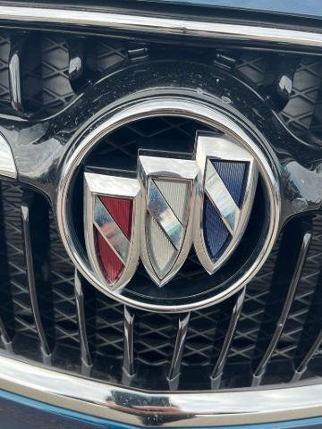 Used 2019 Buick Encore Sport Touring AWD/4WD image 2