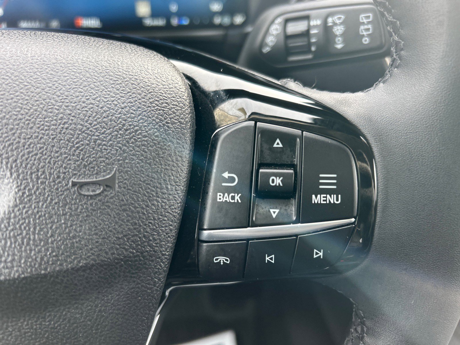 Certified 2023 Ford Escape Platinum w/ Premium Technology Package image 26