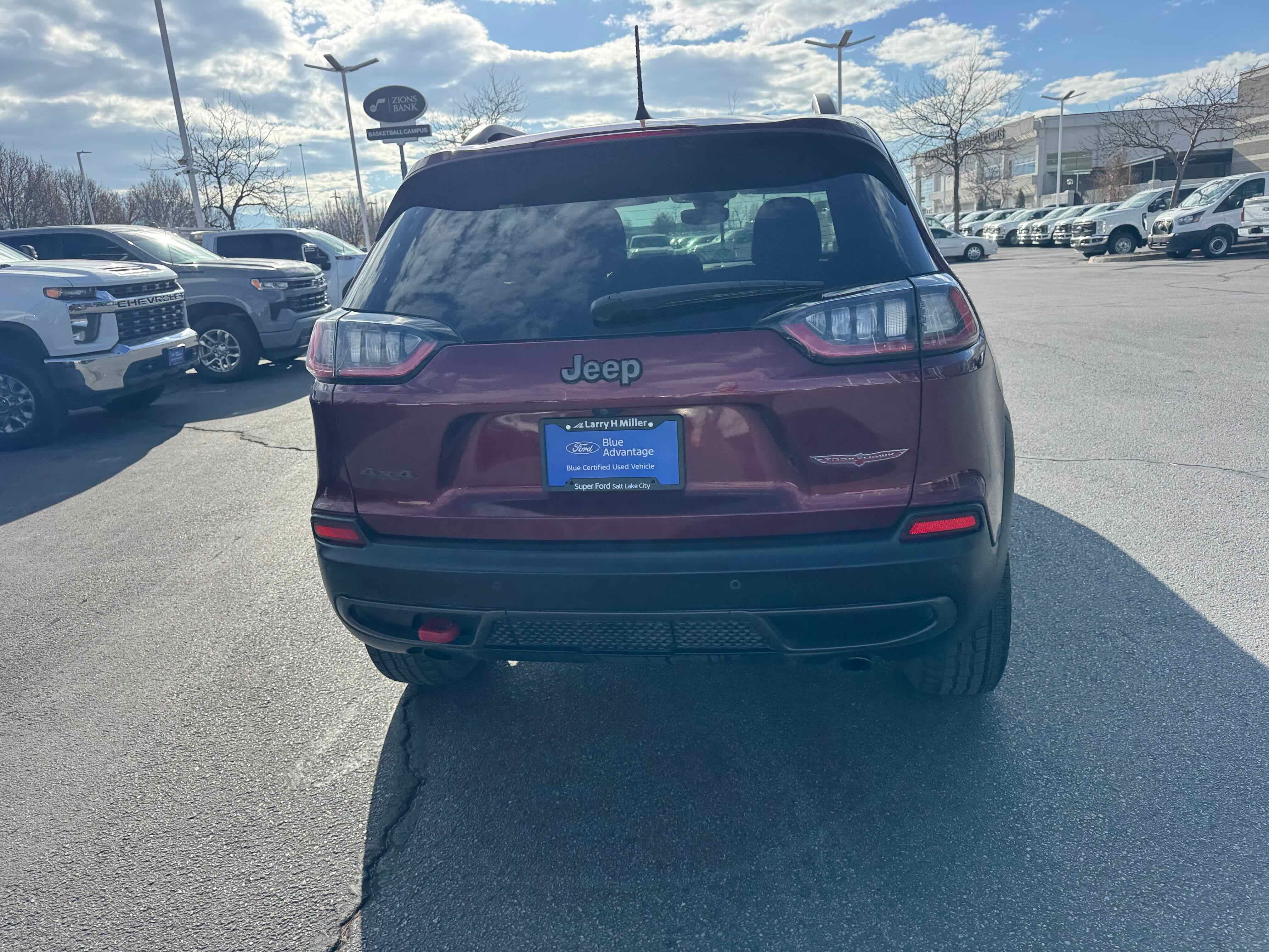 Used 2021 Jeep Cherokee Trailhawk w/ Comfort/Convenience Group image 4