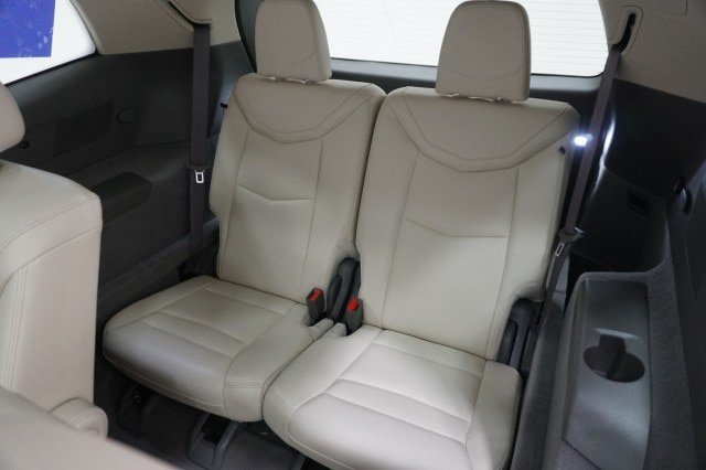 Used 2025 Cadillac XT6 Premium Luxury w/ Technology Package FWD image 28