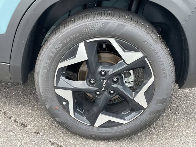 Used 2026 Kia Seltos EX FWD image 2