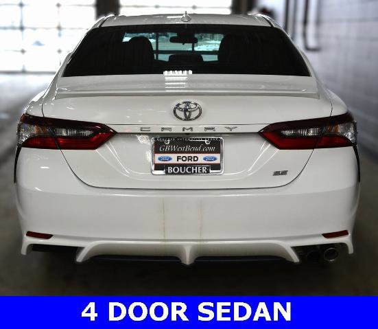 Used 2021 Toyota Camry SE image 4