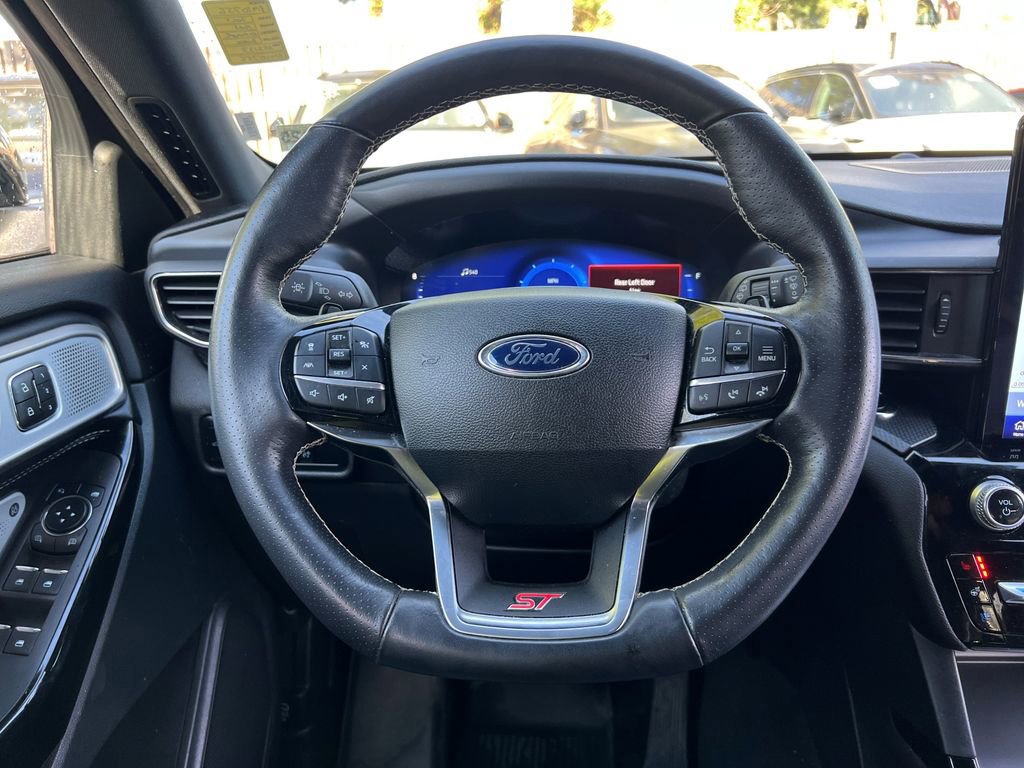 Certified 2024 Ford Explorer ST w/ Equipment Group 401A AWD/4WD image 23