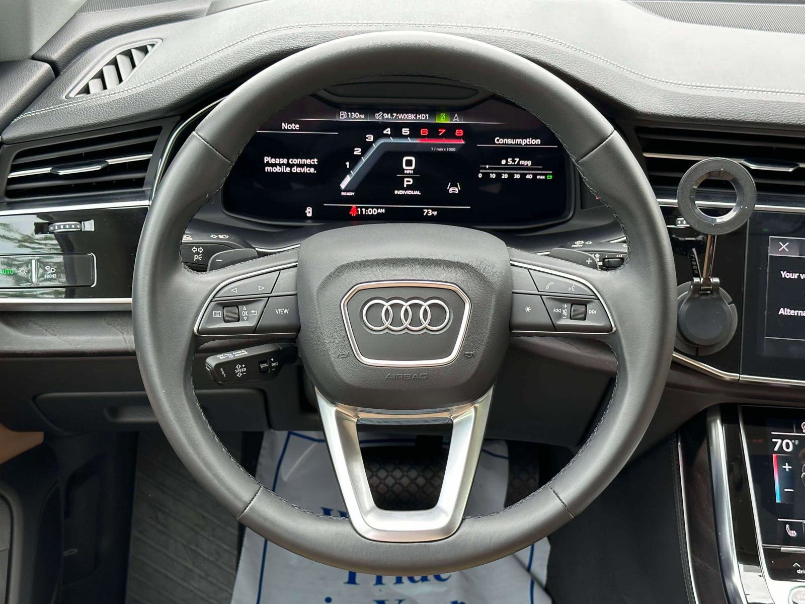 Used 2023 Audi Q8 Prestige w/ Prestige Package image 13