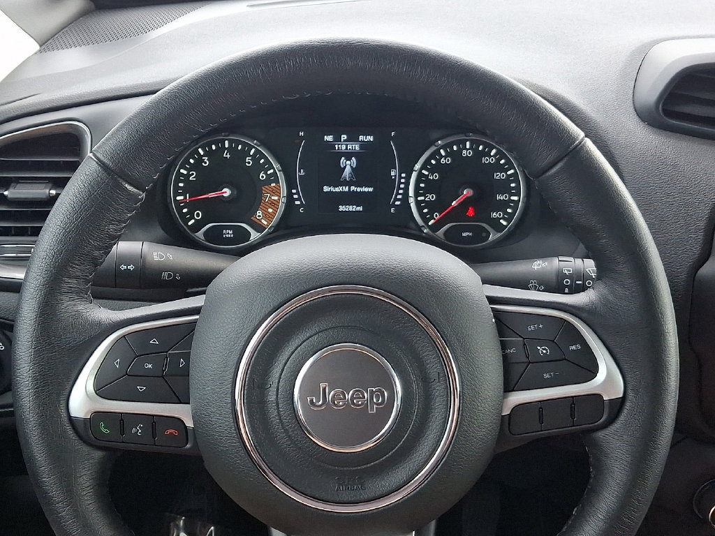 Used 2023 Jeep Renegade Latitude w/ Premium Group AWD/4WD image 18