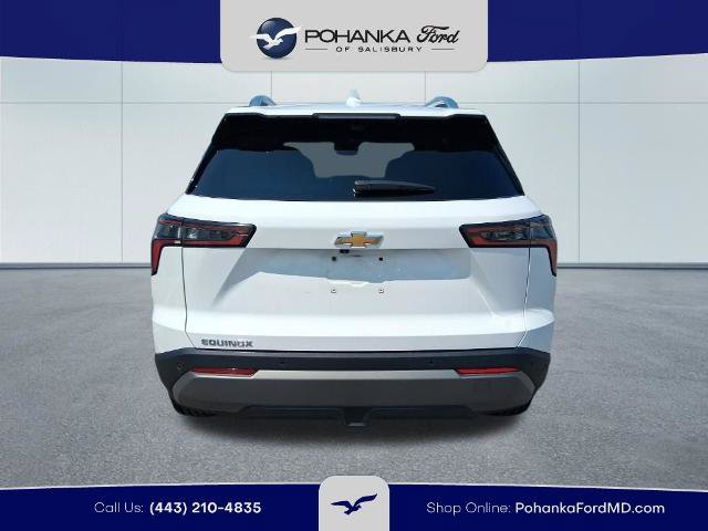 Used 2025 Chevrolet Equinox LT w/ Convenience Package II FWD image 6