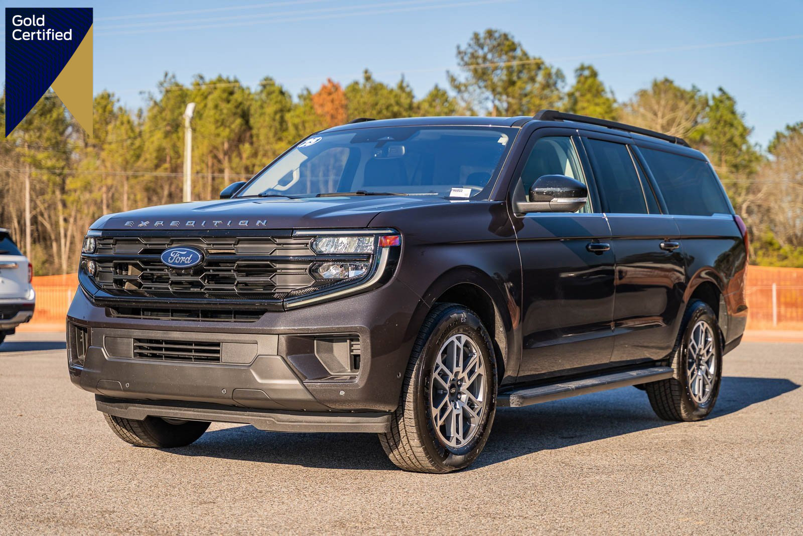 Certified 2025 Ford Expedition Max Active image 1