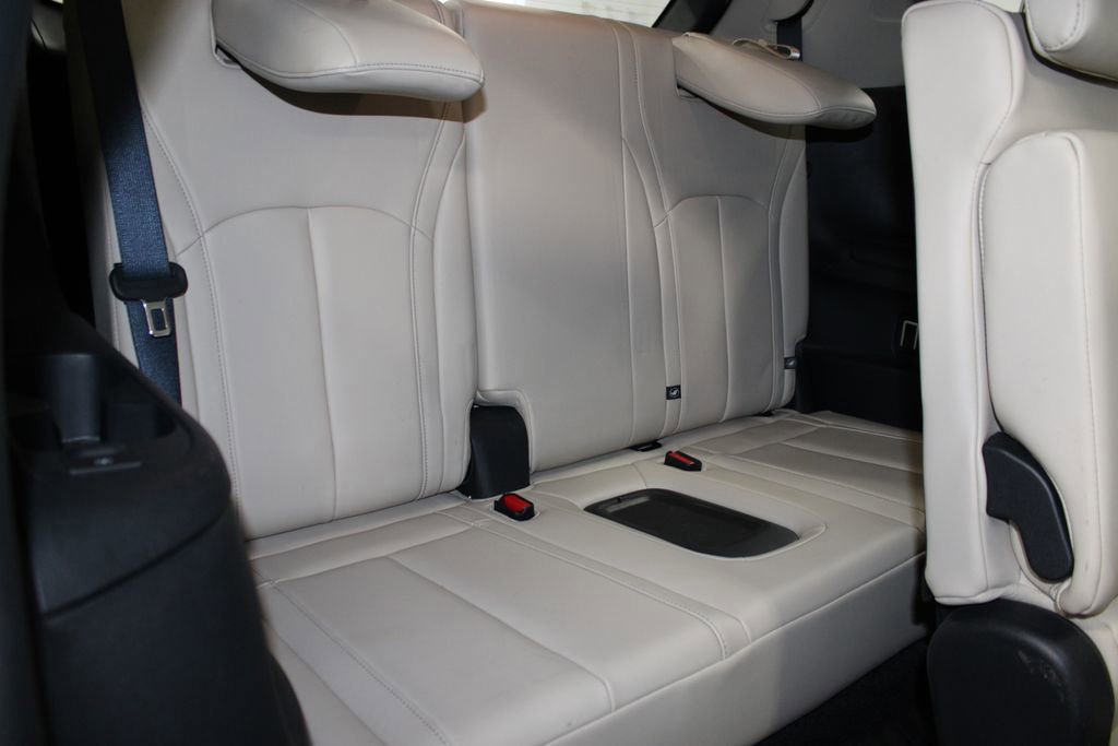 Used 2023 INFINITI QX60 Sensory w/ Cargo Package image 35