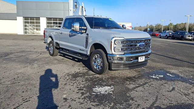 Certified 2024 Ford F250 Lariat w/ Chrome Package image 12