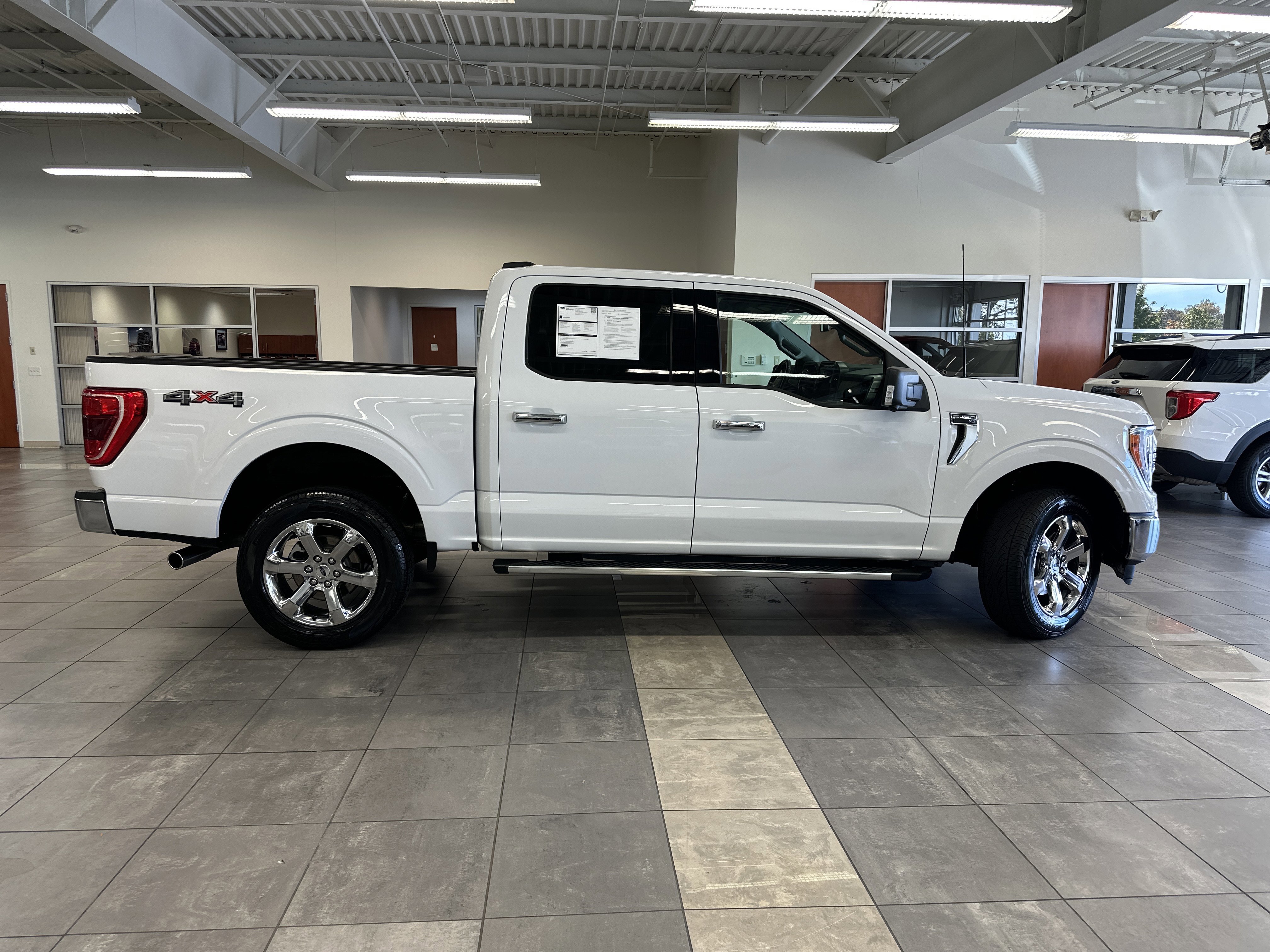 Certified 2022 Ford F150 XLT w/ Equipment Group 302A High image 6