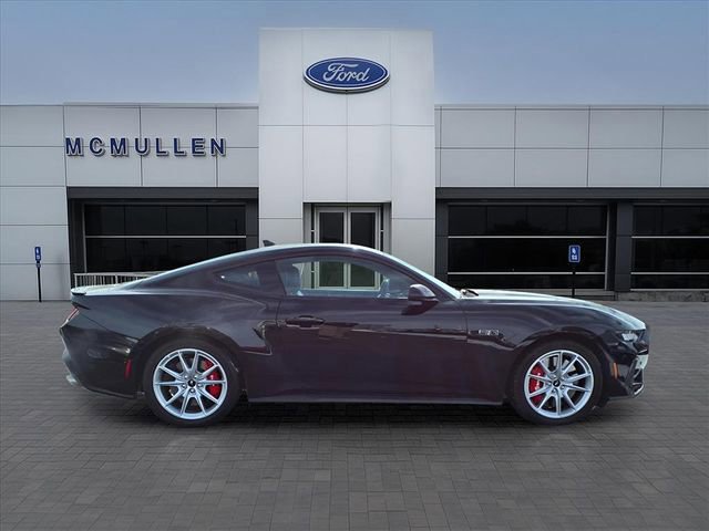 Certified 2024 Ford Mustang GT Premium image 2