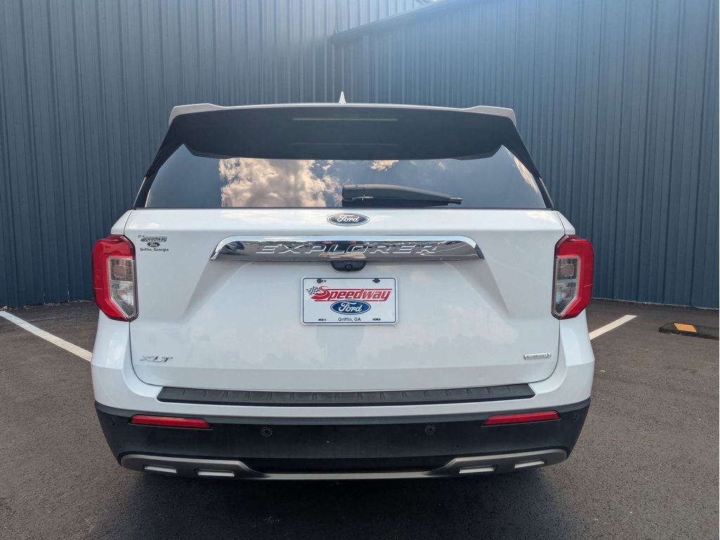 Certified 2020 Ford Explorer XLT w/ Equipment Group 202A RWD image 7