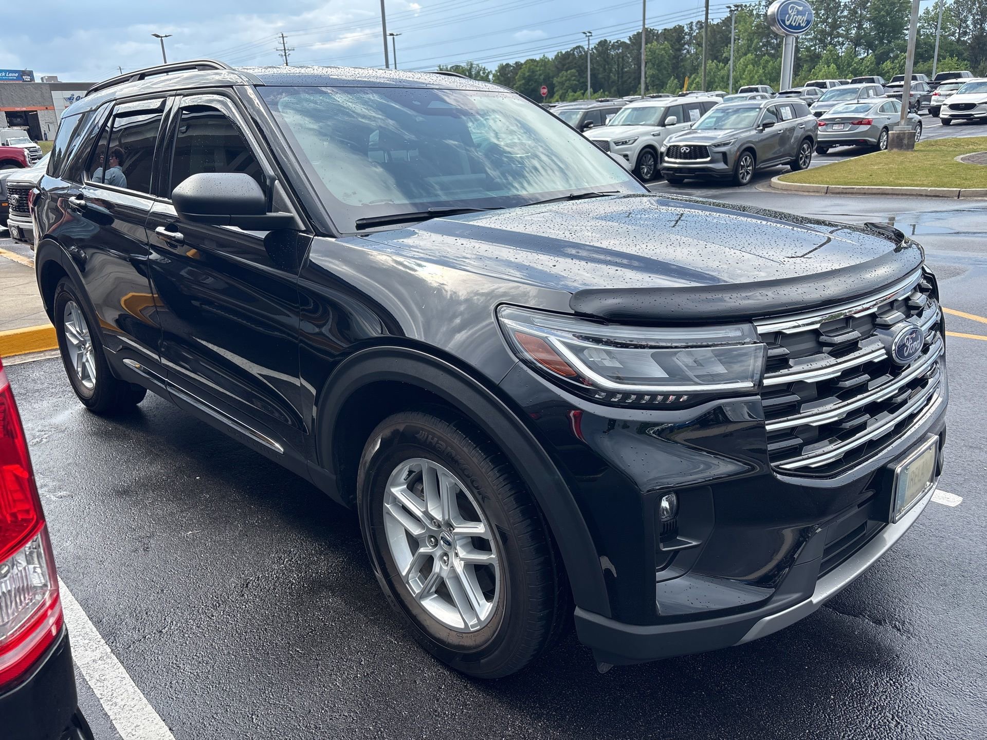 Certified 2025 Ford Explorer Active w/ Active Comfort Package RWD image 2