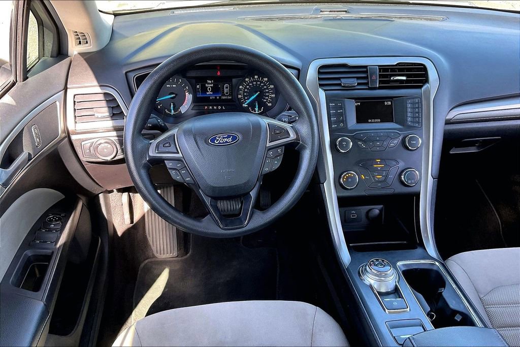 Certified 2019 Ford Fusion S FWD image 4