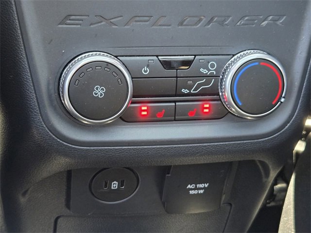 Certified 2025 Ford Explorer Platinum image 12